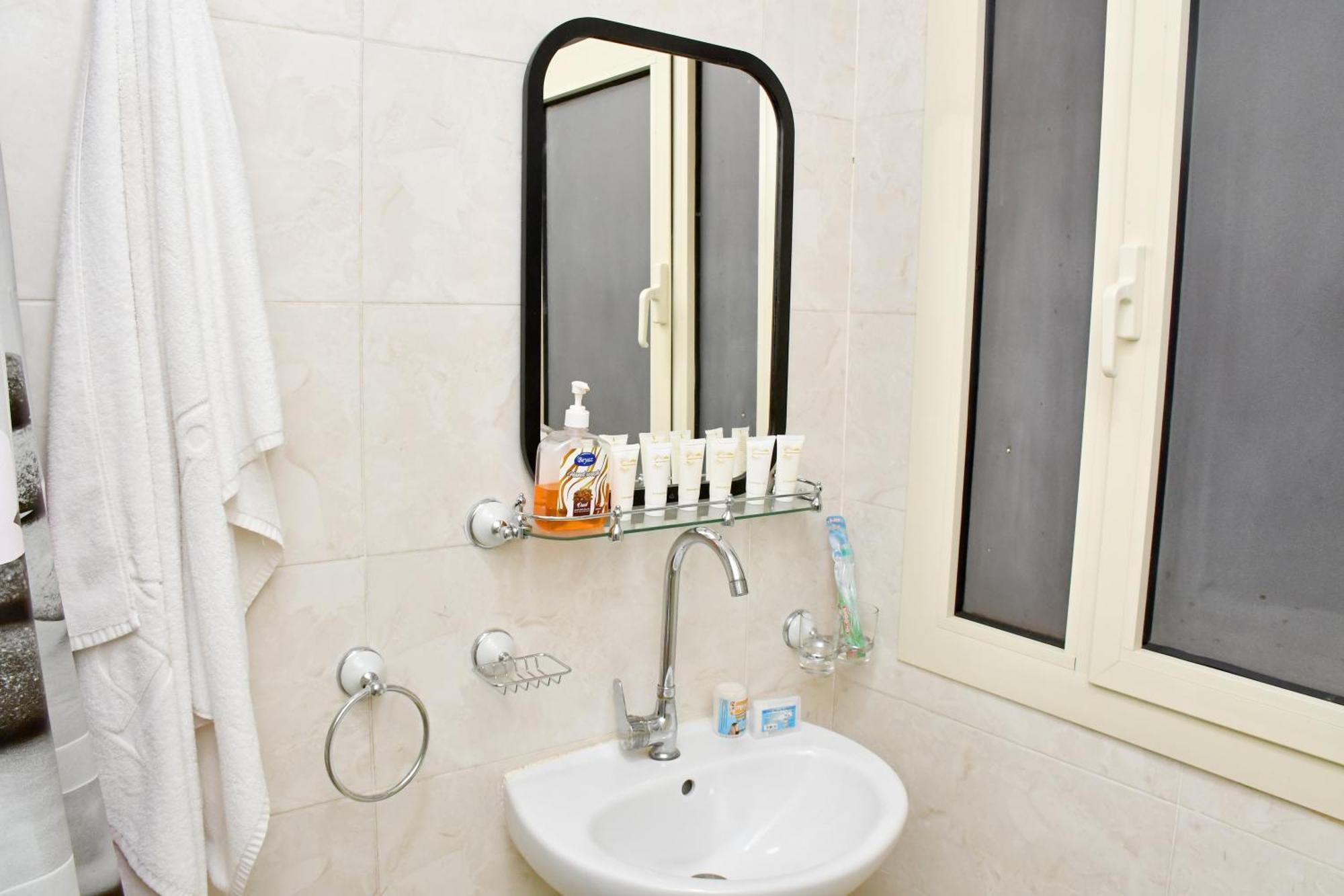 Nun Pyramids Hotel Kafrat al Jabal Room photo