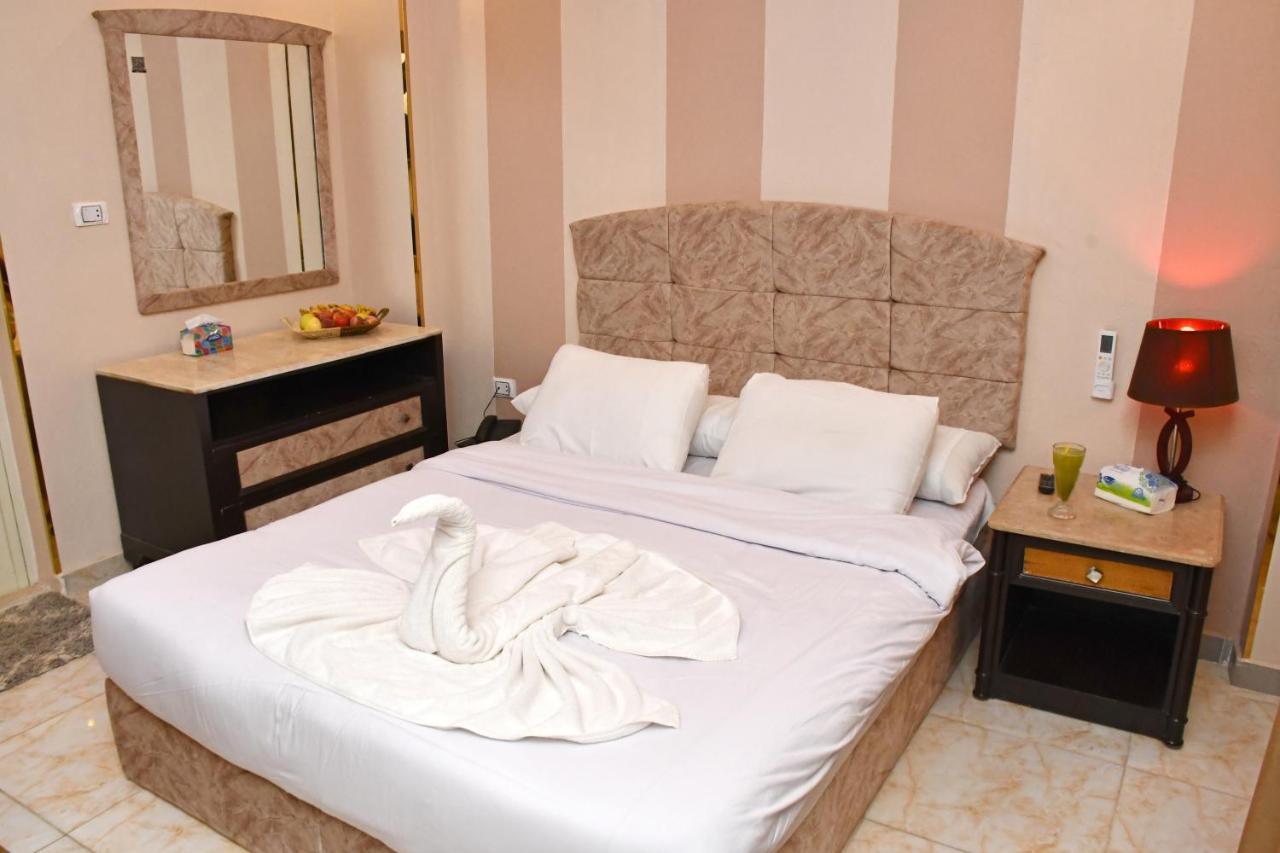 Nun Pyramids Hotel Kafrat al Jabal Room photo